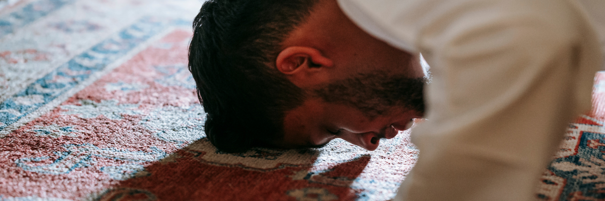 Is it better to pray Sunnah at home or in the Masjid?